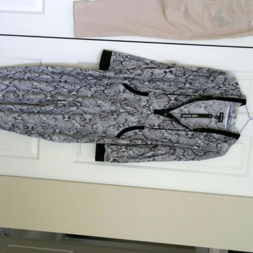 Lounger, PJs Fleece XL Snake Print Onesie  Like New